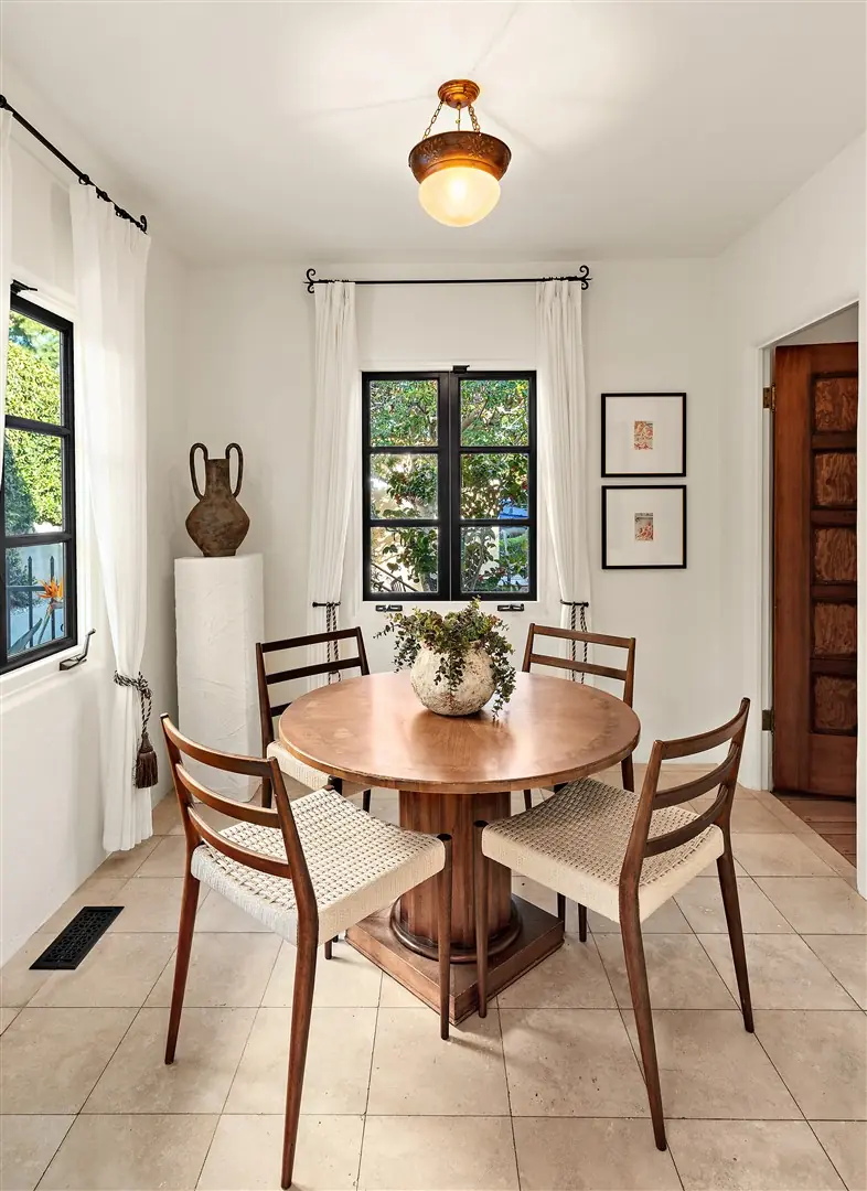 Breakfast room with restored windows at 1239 Geneva Street