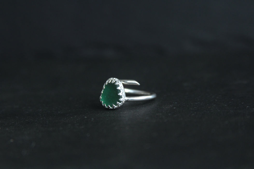 Thumbnail: Jungle Green Crown Kai Ring