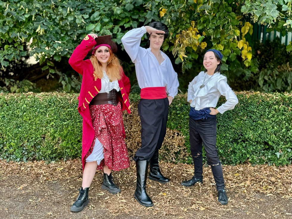 children pirate party performer
