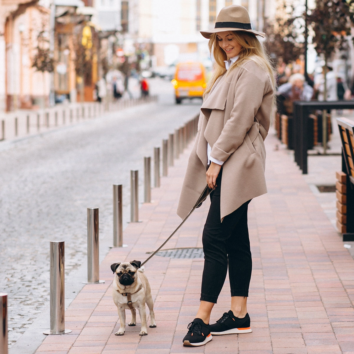 Soft Leather Round Lead