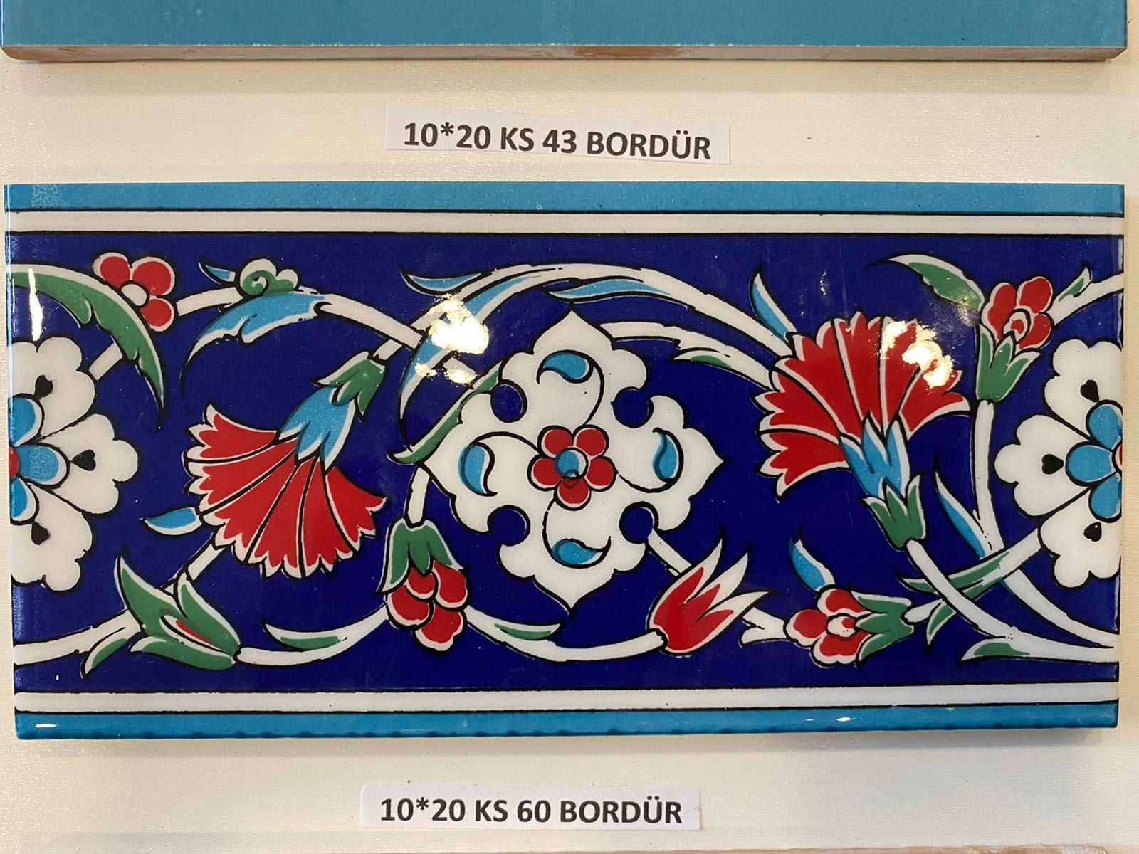 4x بلاط سيراميك تركي ، 10 × 20 سم (3.9 بوصة × 7.8 بوصة) 00275