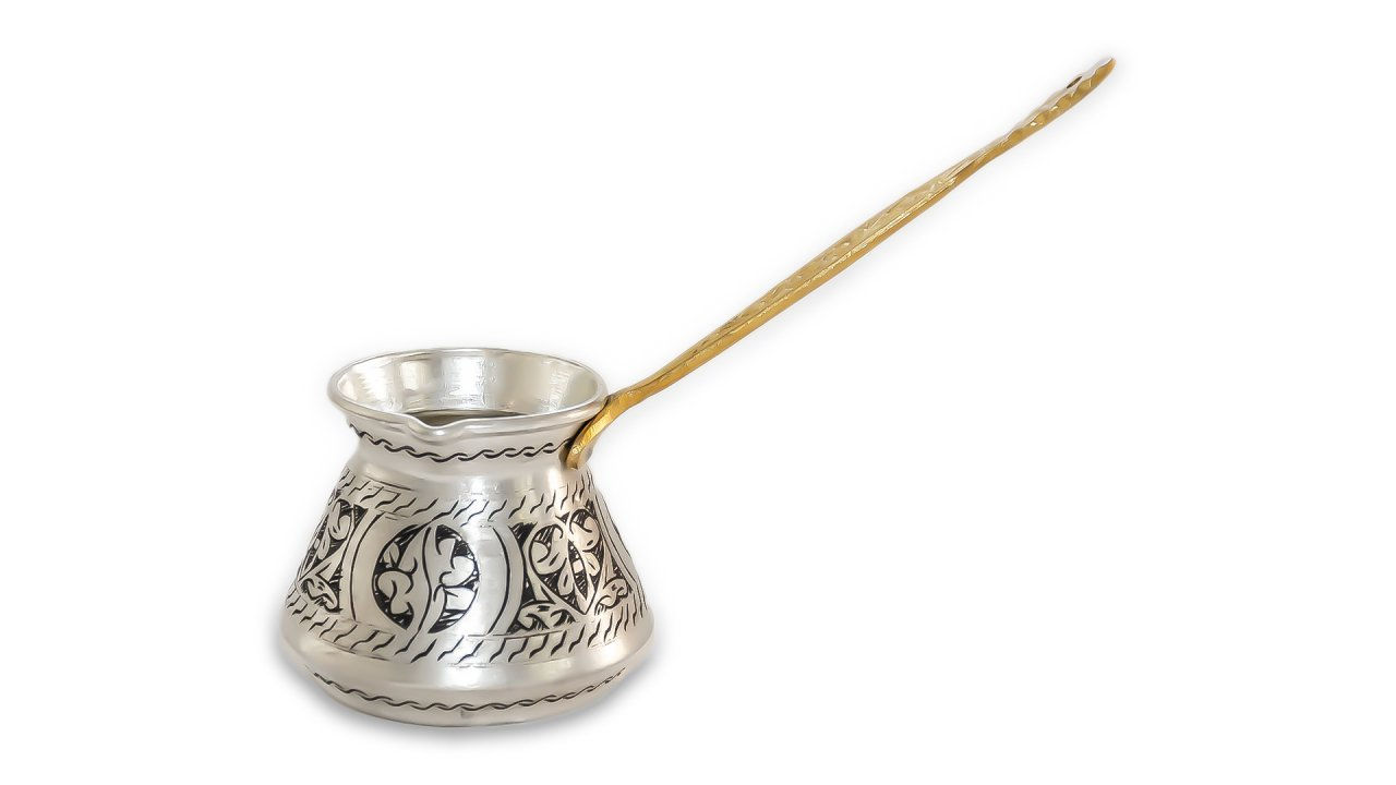 وعاء قهوة تركي مصنوع يدويا من النحاس