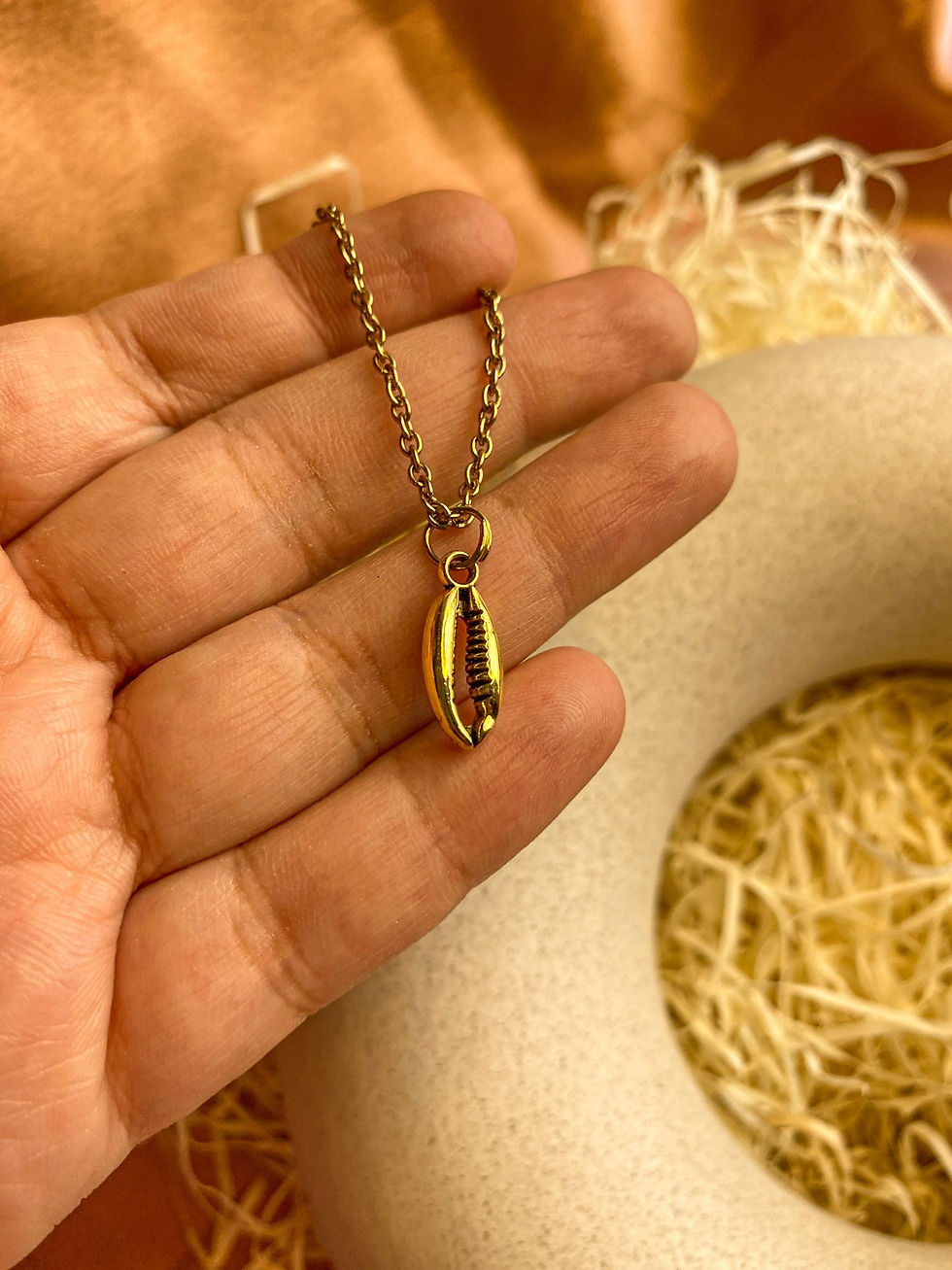 Thumbnail: Cowrie Shell/ Coffee Bean Antique Golden Charm | 6 Pcs