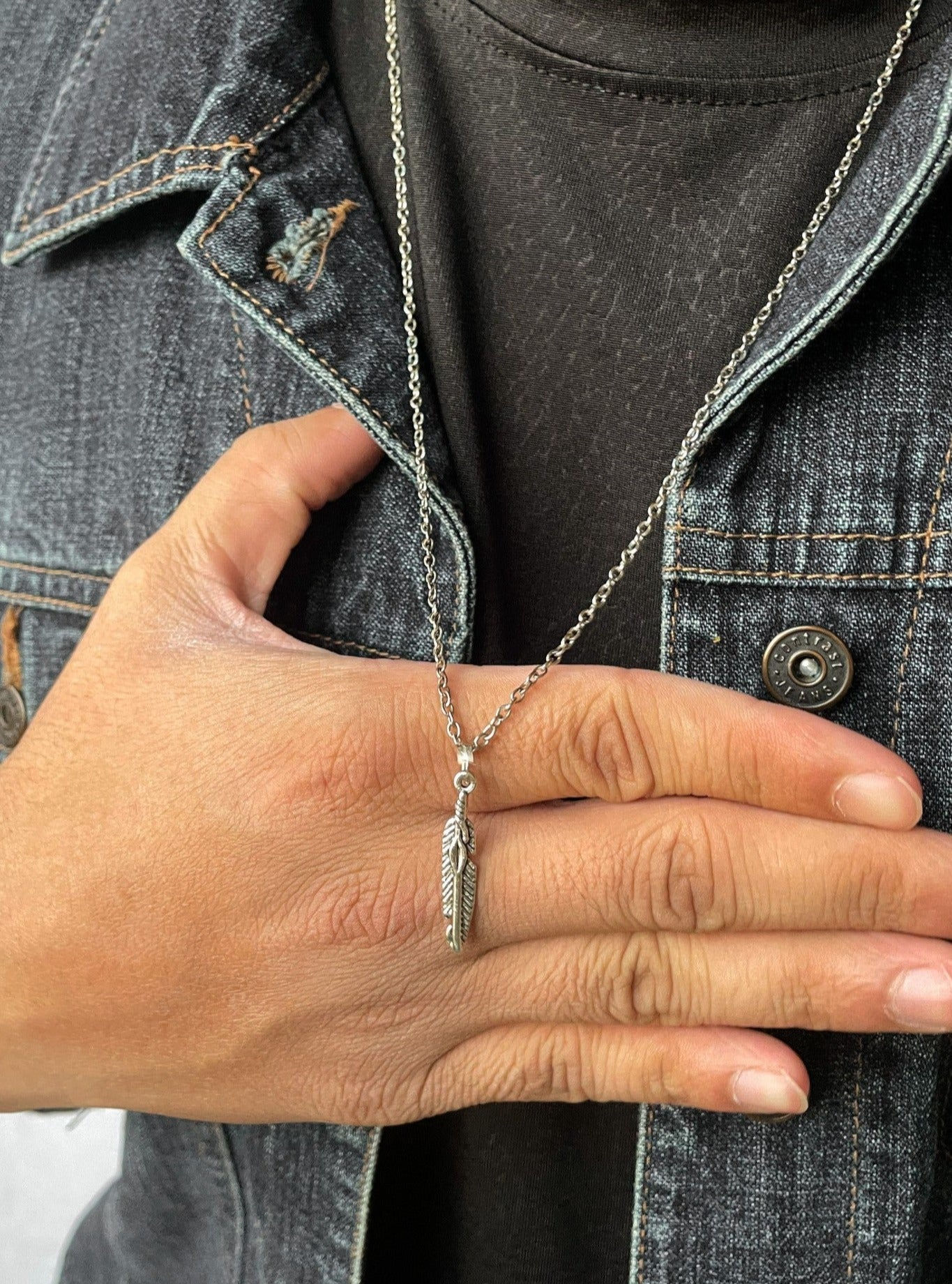 Silver Tribal Leaf Pendant Charm | Set of 8