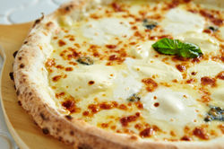 neapolitan-four-cheese