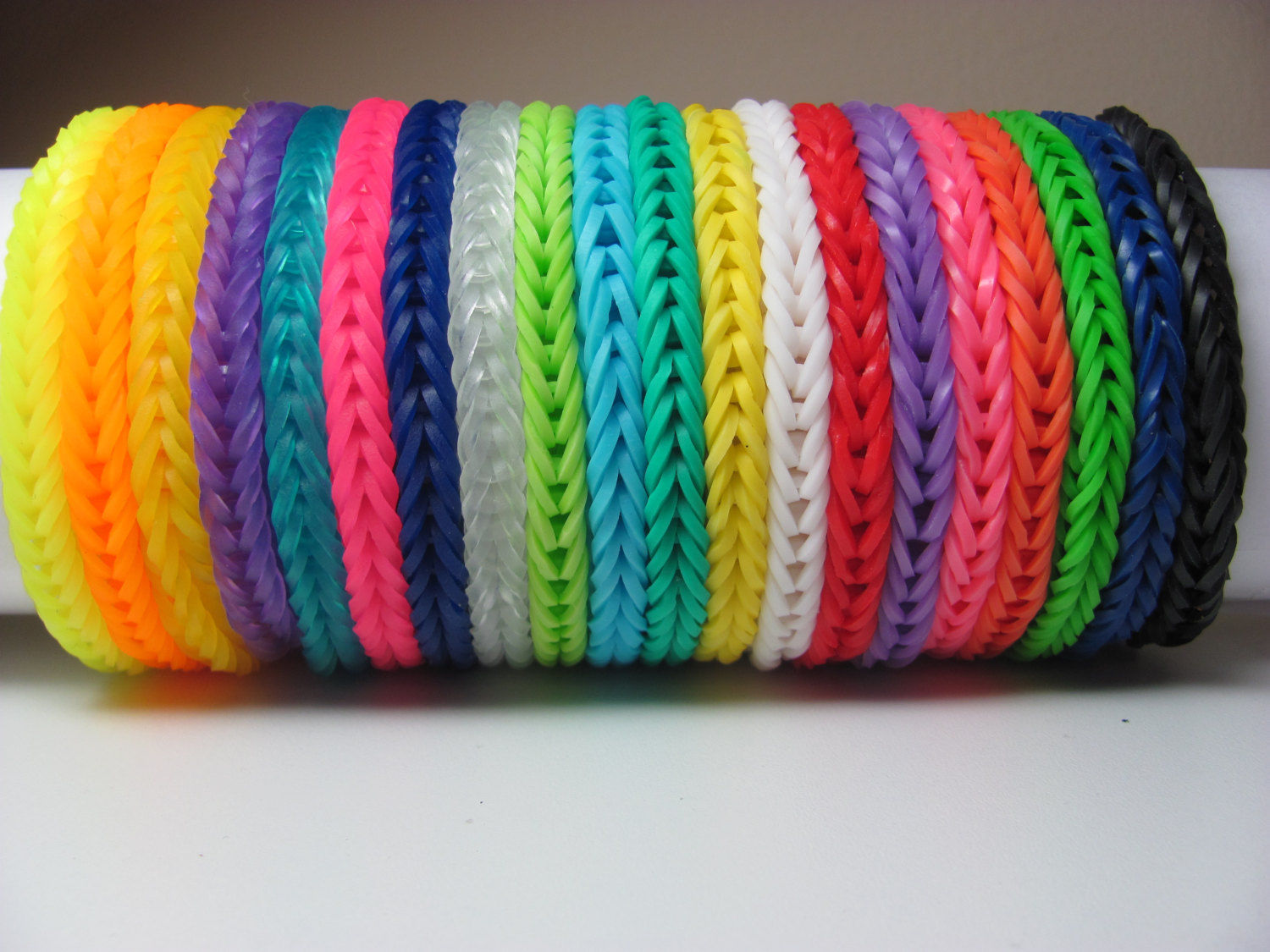 Thin Fishtail Bracelet