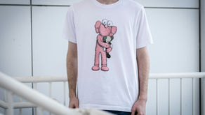 Discover the best local stores and online shops to buy whimsical T-shirts nearby with our comprehensive shopping guide.