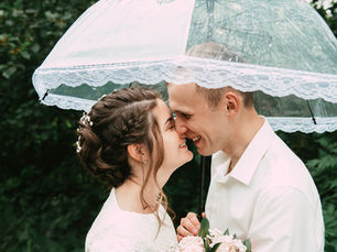 5 Things That Can Go Wrong on Your Wedding Day (& How to Fix Them!)