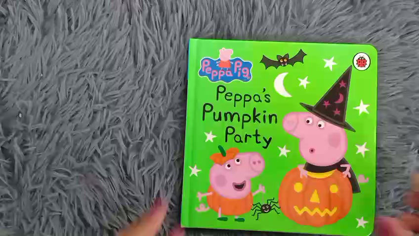 Peppa's Pumpkin Party Board Book