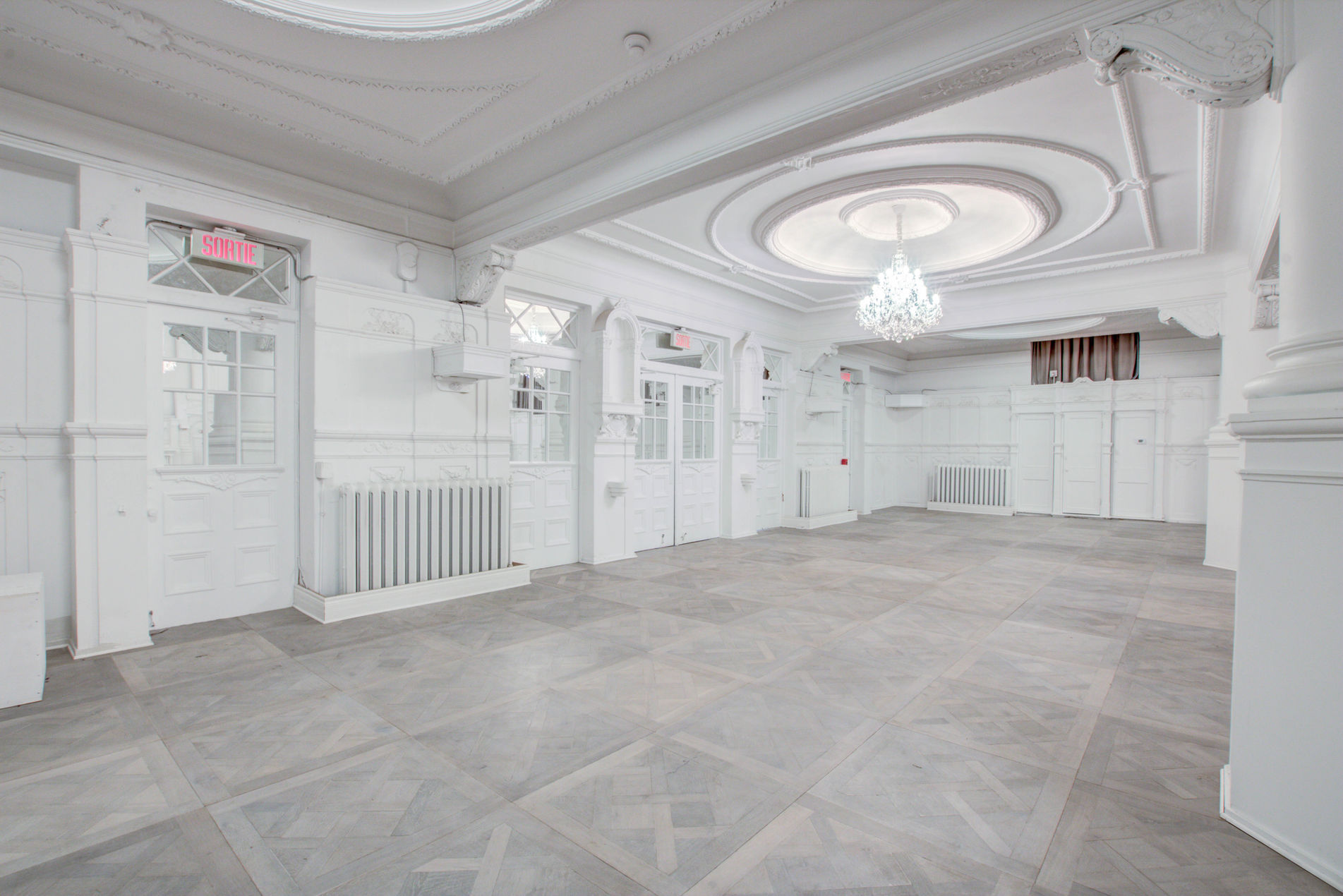 Grand Salon at Maison Principale