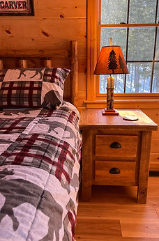 Bedroom - Newfound Lake Log Home Rentals