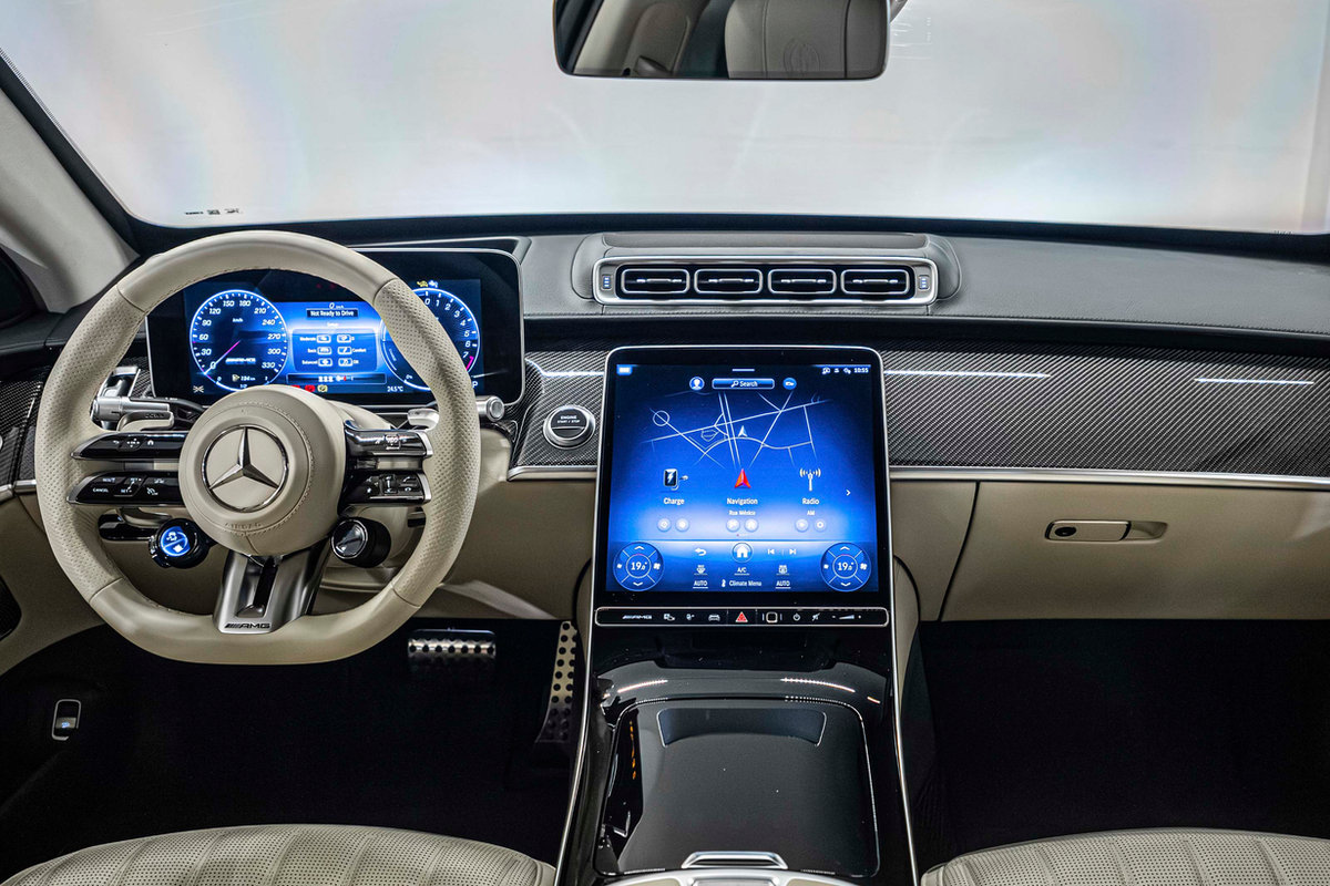 Mercedes AMG S63 E Performance