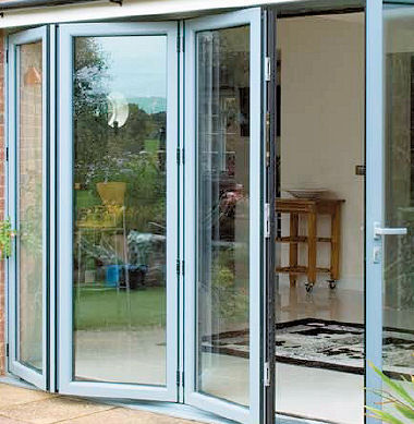 PUERTA / Abatible en alumnio liviano