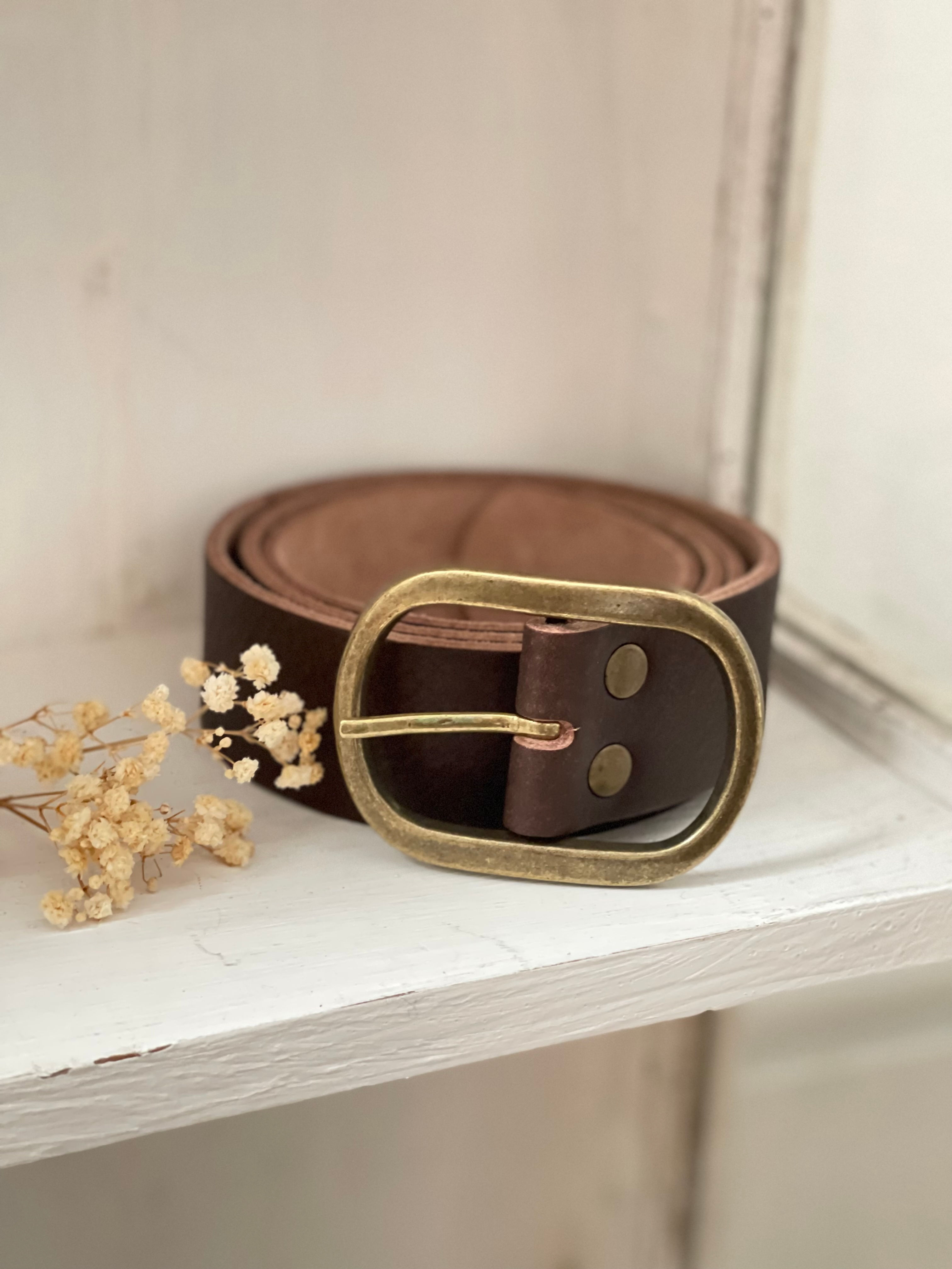 BÁSICO MARRÓN HEBILLA ORO VIEJO