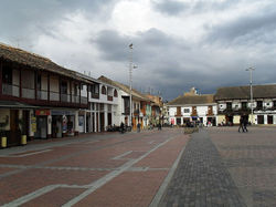 800px-Chiquinquira_casas_siglo_XIX.JPG