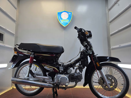 Honda Dream dọn mới toàn bộ