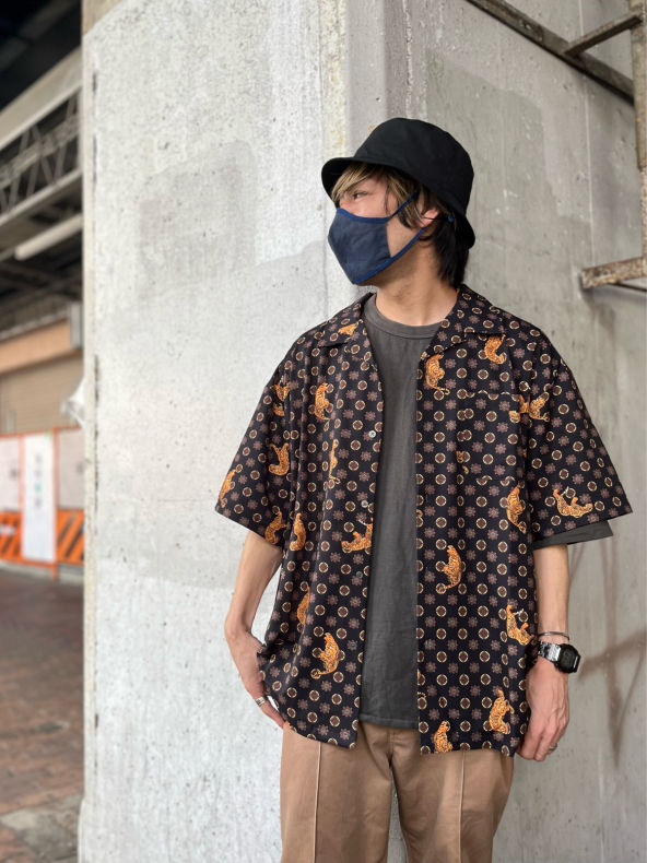 サムネイル： 【ATELANE 】バティックトラ柄 OPシャツ