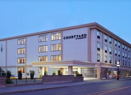 Courtyard by Marriott Ottawa Downtown.jpg