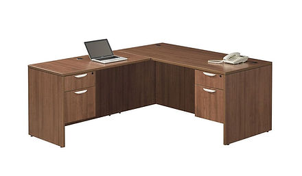 L06.1A: Standard L-desk