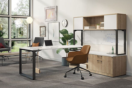 L14.6A: L-desk workstation
