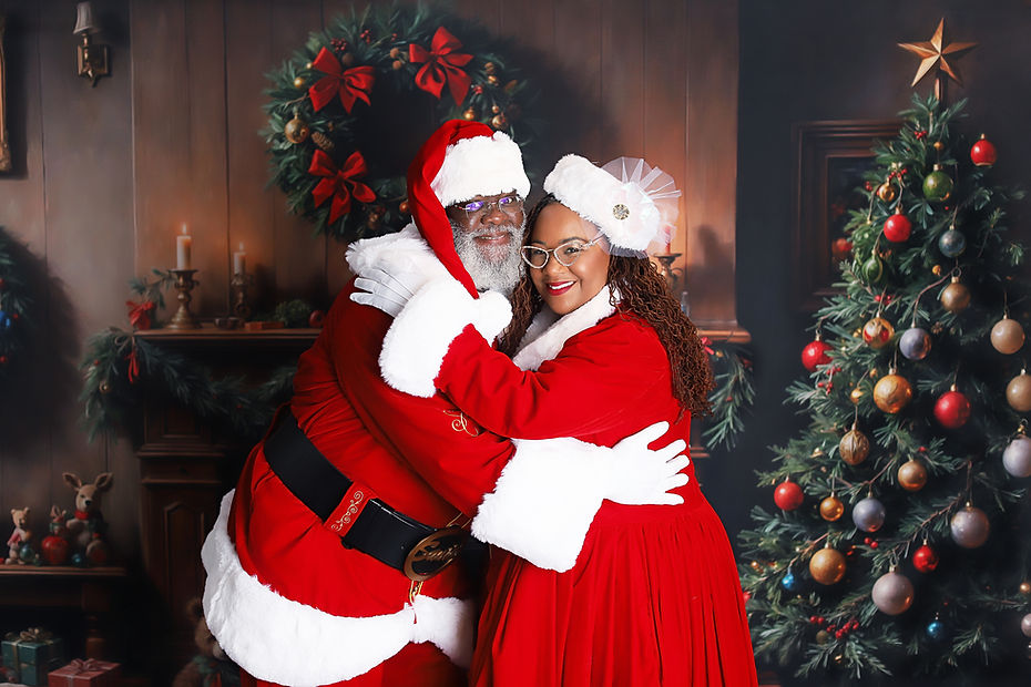 NC Santa and Mrs. Claus