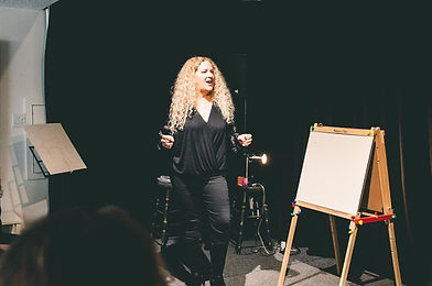 Lorraine%20Coaching%20_edited.jpg