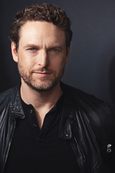 Men's Actor Headshots in Los Angeles