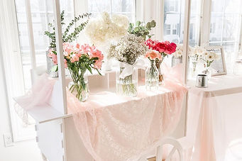 flower cart.jpg