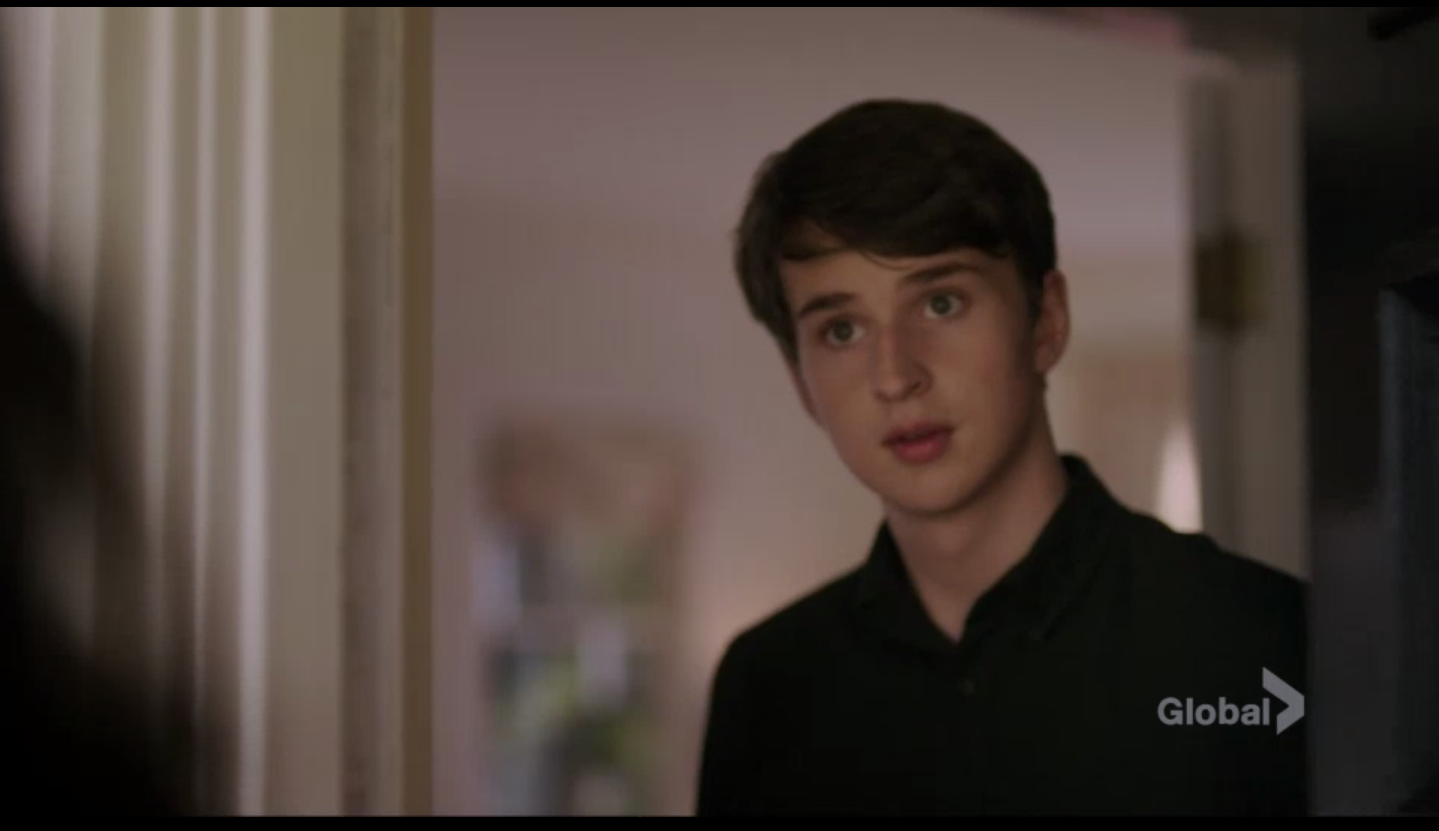 Films Et Séries Tv Avec Grayson Maxwell Gurnsey About Me | Grayson Maxwell gurnsey
