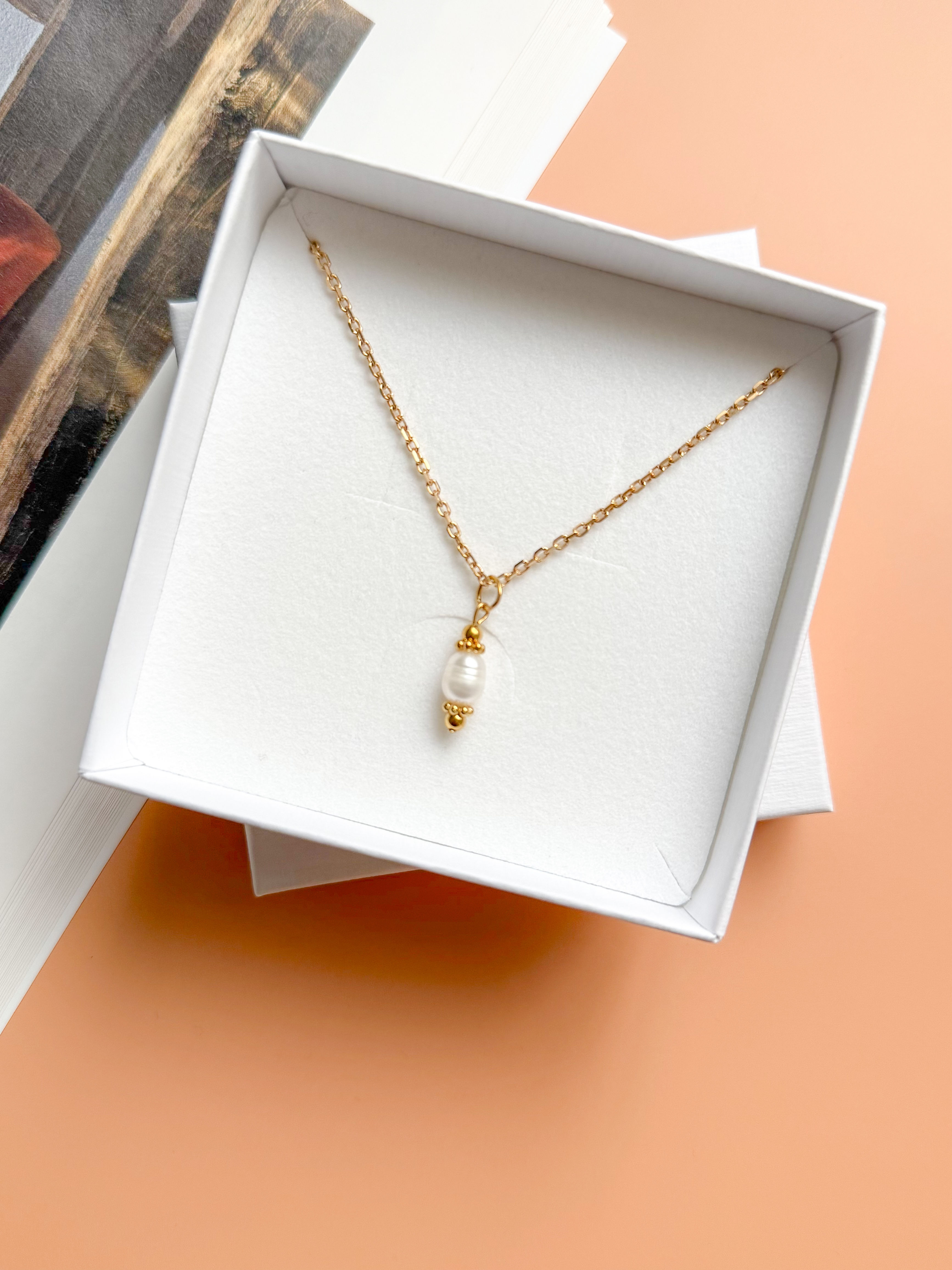 Collier LÉONIE doré - Perle d'eau douce blanche