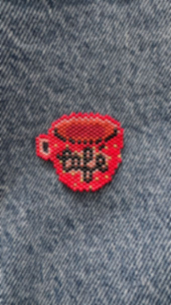 Broche café 