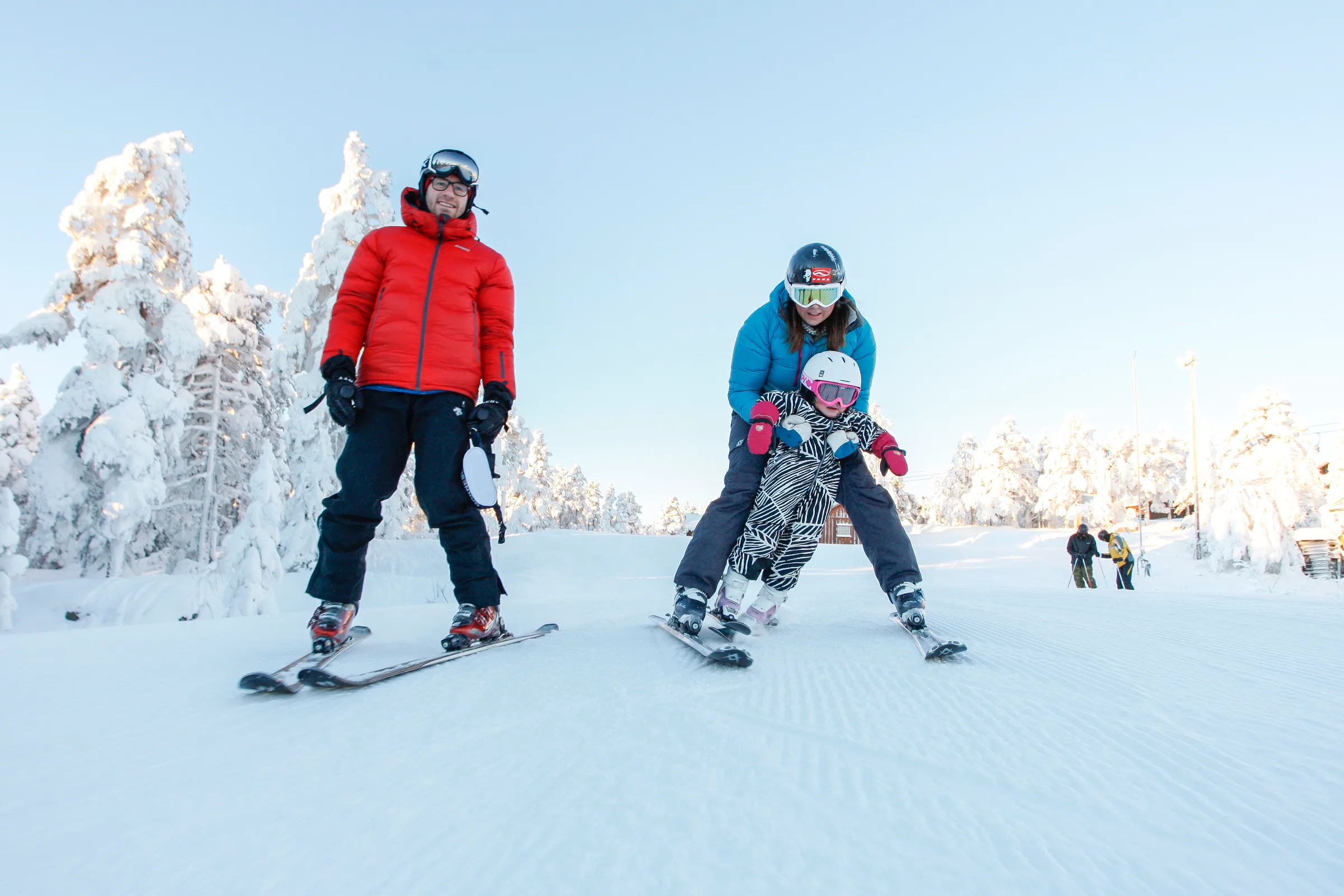 Familie på ski i Drammen