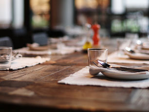 Nyt Et MÃ¥ltid i Vakre Omgivelser hos Arontunet Lodge