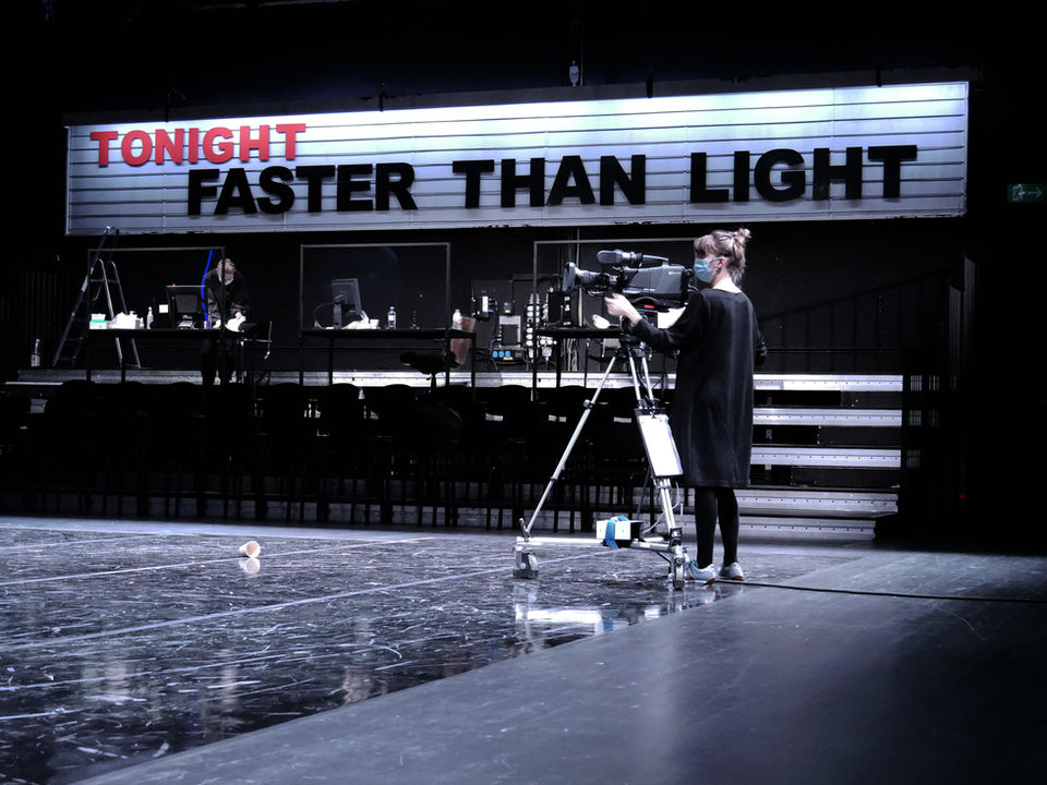 Network | Lee Hall | Konzert Theater Bern | Vidmar 1