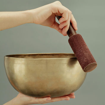 Méditation avec bol tibétain