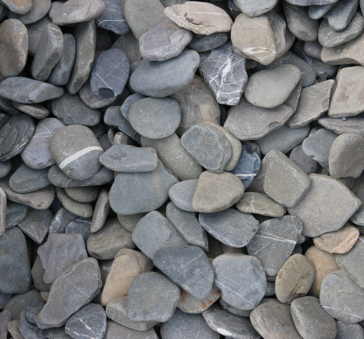 Piedra de río medallón gris.jpg