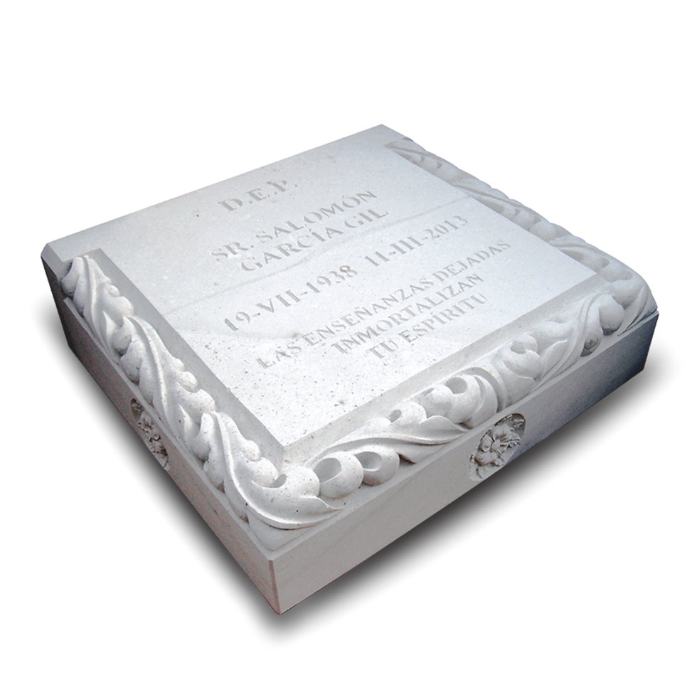 Letrero con adorno para lápida, cantera blanco Pachuca.png