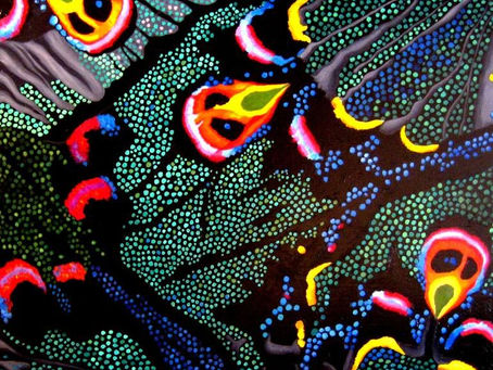7) A microscopic world