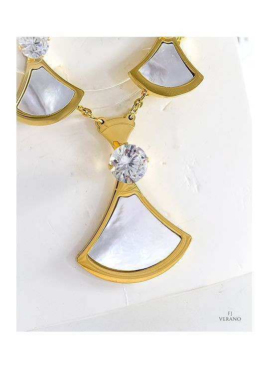 Miniatura: SET DE COLLAR Y ARETES ESPECIALES. ABANICO NACARADO. 2016 ACERO