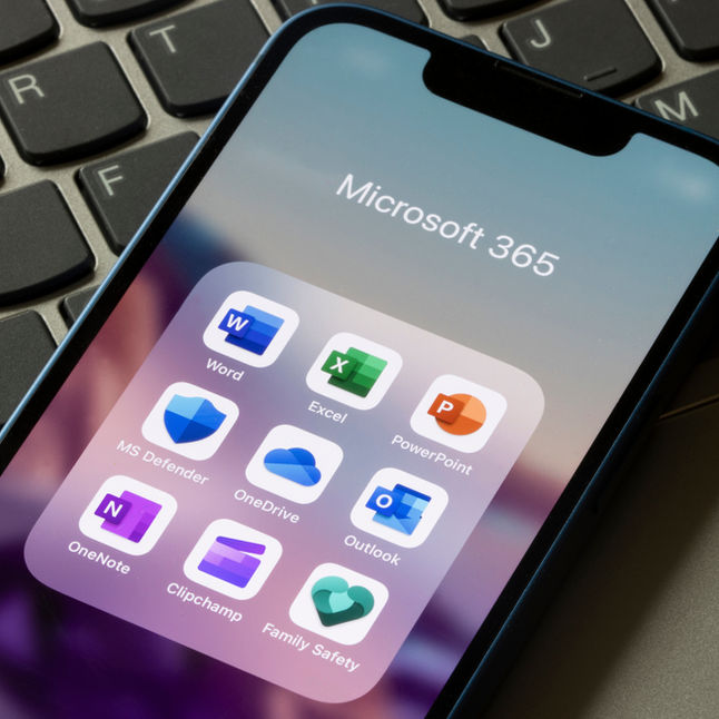 Microsoft Q3-Zahlen: Analysten begeistert, Aktie fällt – Azure-Kapazität als Bremse