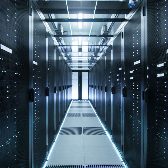 Futures steigen – AMD weitet Azure-Partnerschaft aus, Google entwickelt KI-Chip, Tempus kauft Personalis