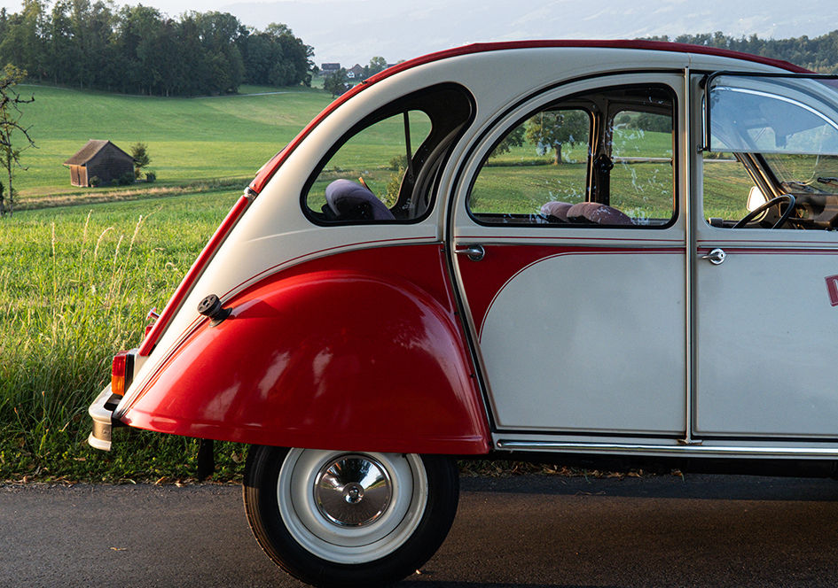 Stilwerk Werbeagentur aus Uster Portfolio Auto Zürich Special Car Deux Chevaux