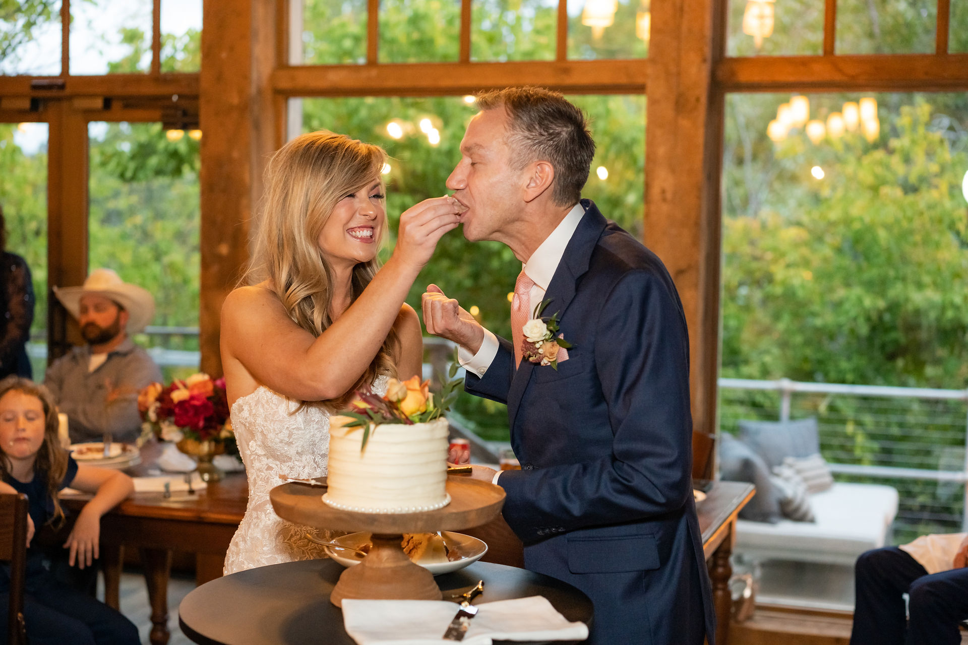 Wedding at FInley Farms in Ozark, MO by Lana Raquel Photography