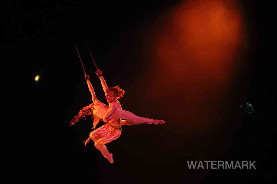 las vegas nevada cique de soliel mystere trapeze couple dancers swinging (52)-SharpenAI-Mo