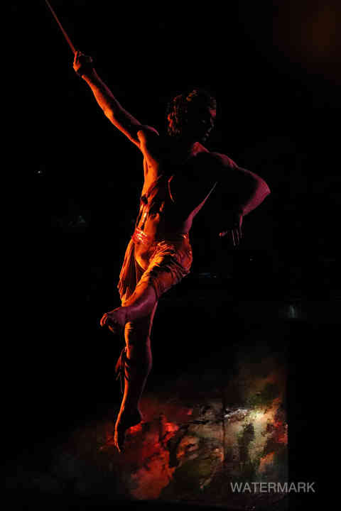 las vegas nevada cique de soliel mystere trapeze couple dancers swinging (21)-SharpenAI-Mo