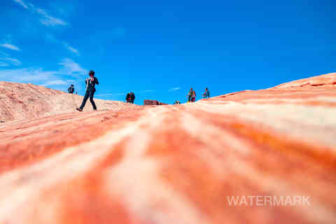 valley of fire nevada 3-22 closeup rocks color strips pink canyon (1).jpg