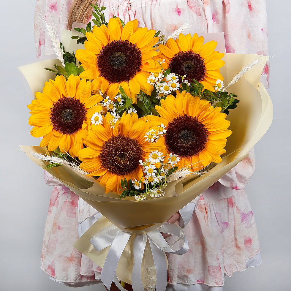Thumbnail: [Bloom] 11 hand-sprayed retro red roses flower delivery from Hong Kong