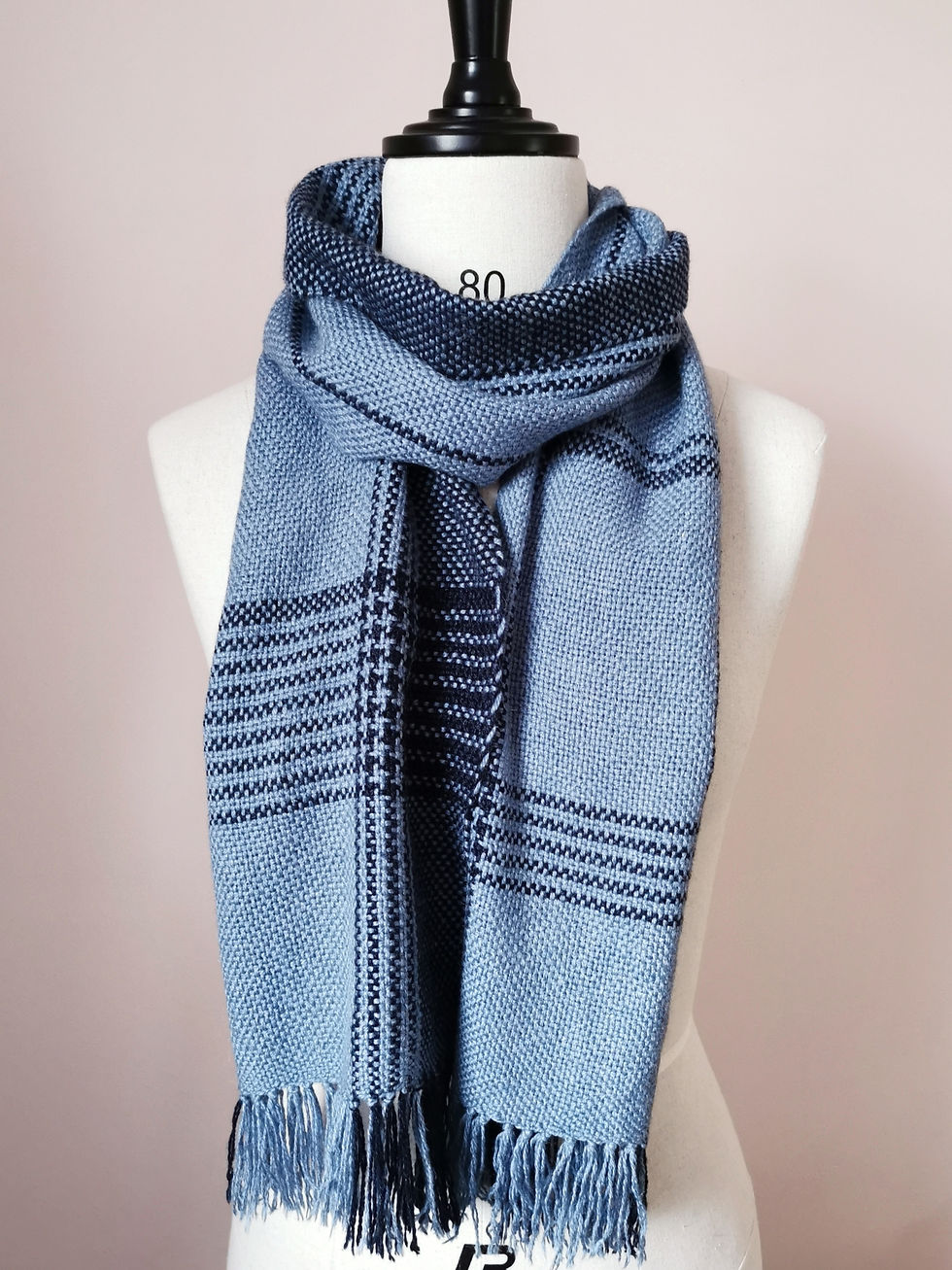 Thumbnail: 蠶絲羊絨圍巾