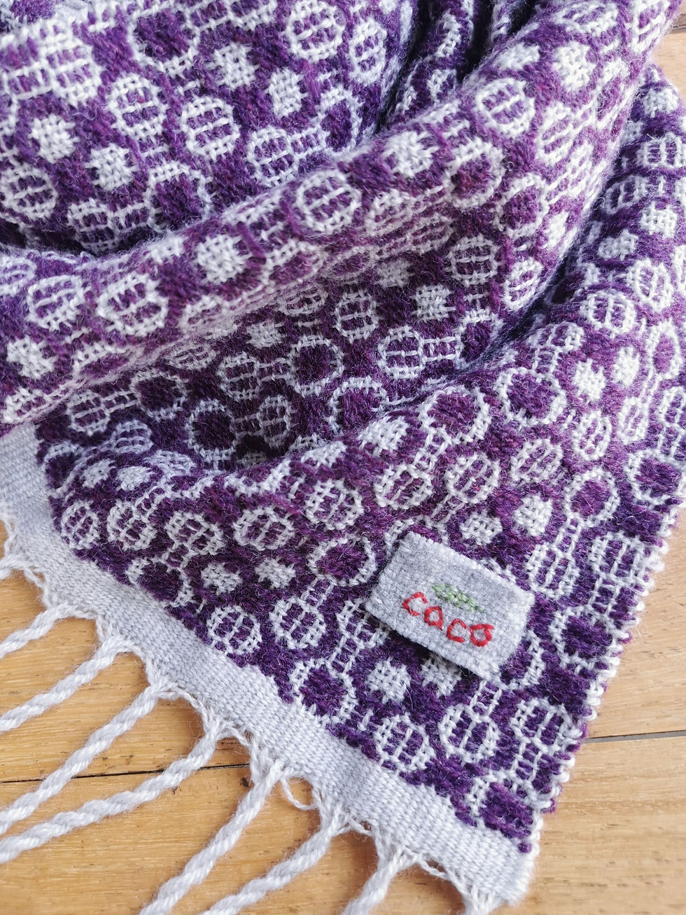 縮圖：手織美麗諾羊毛圍巾