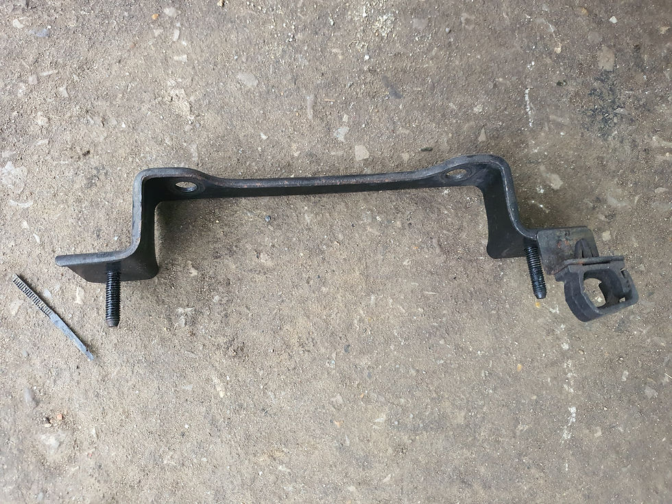 Thumbnail: Mazda Bongo bracket to rear of diesel engine head